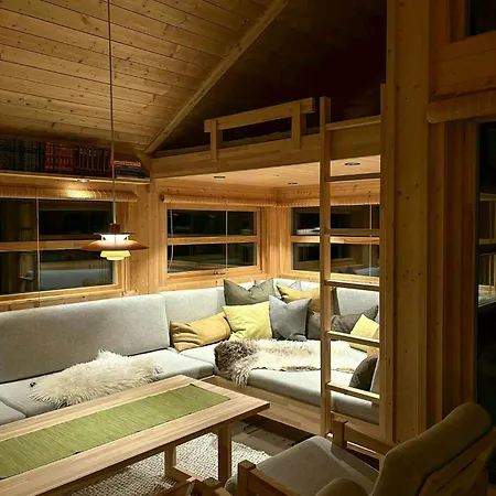 Al With Views Of Marshland And Mountains Haglebu